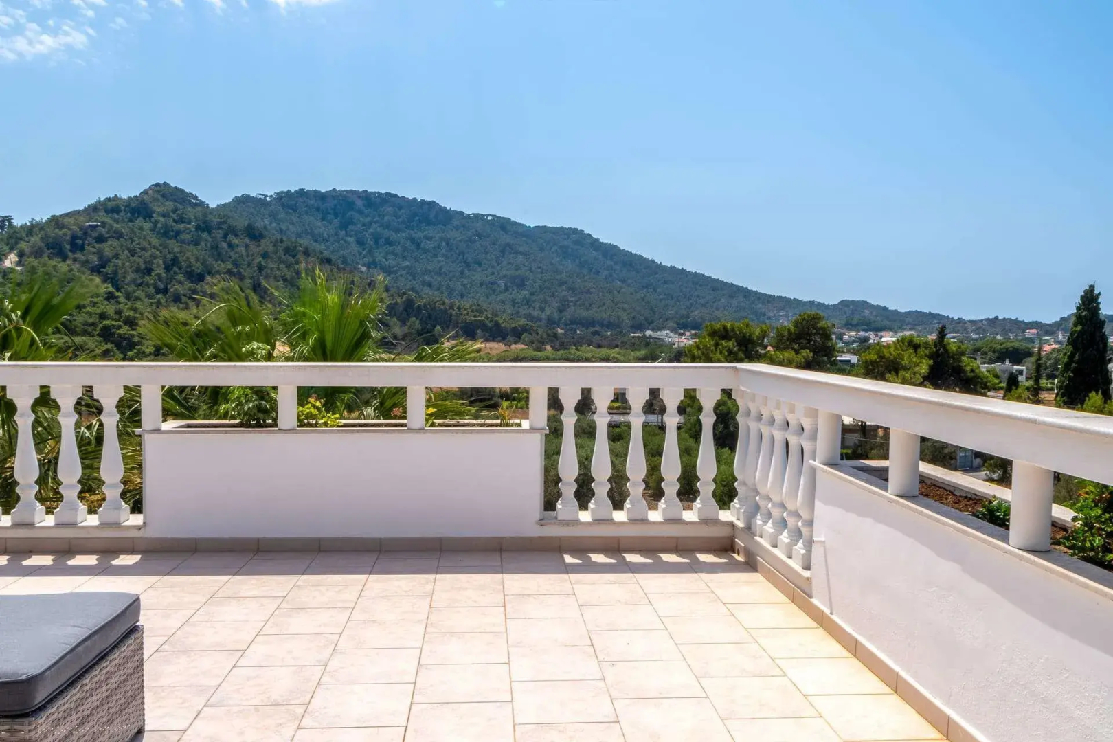 Red Rose Luxury Villa