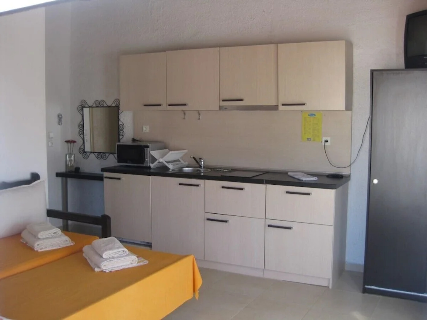 Villa Maria Studios & Suites