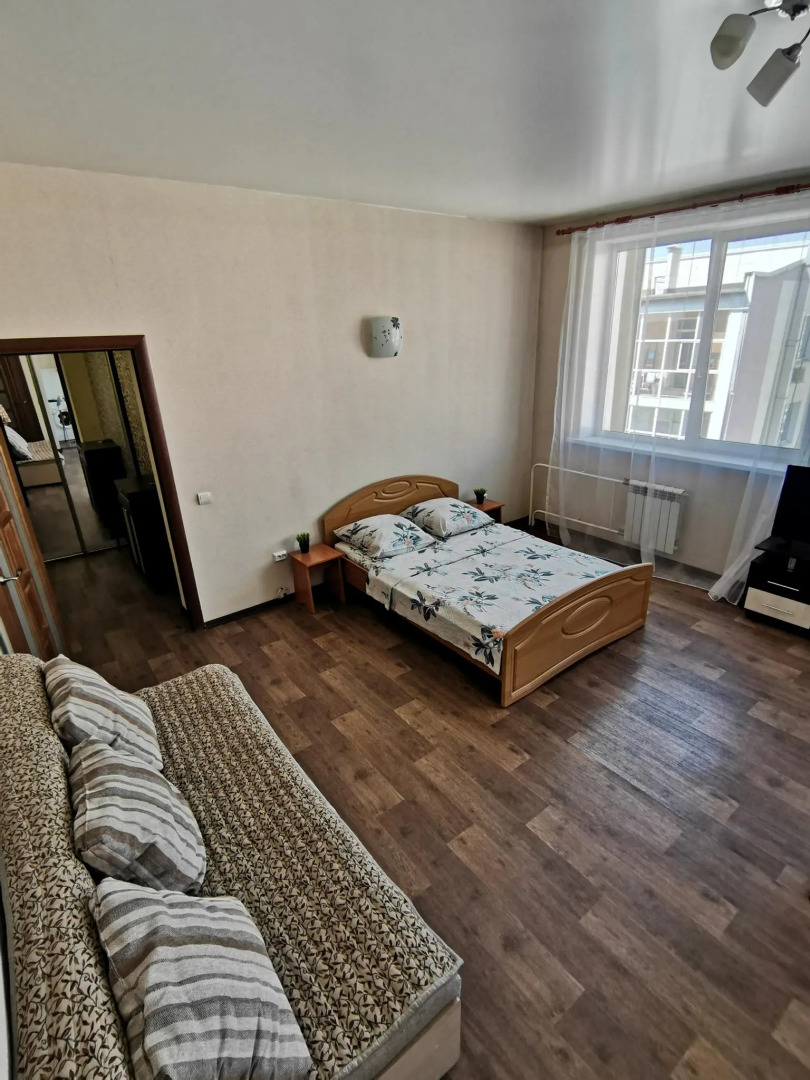 Апартаменты на Верхней Набережной 145/11