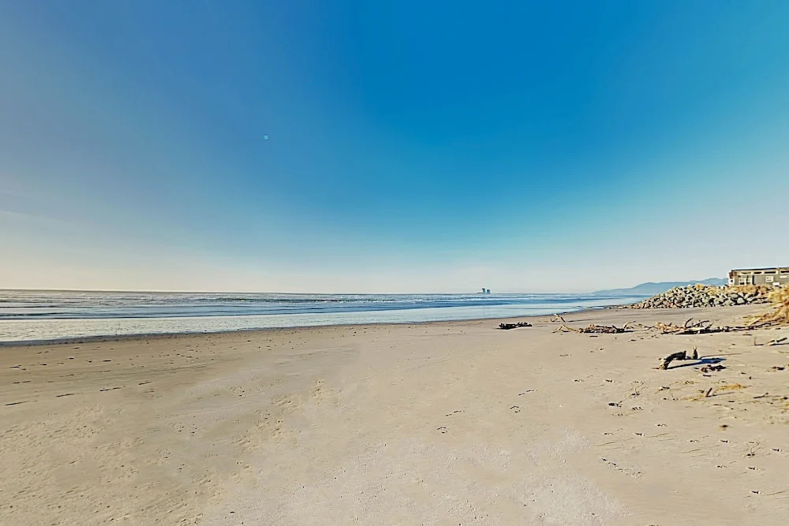 New Listing! The Martins Seaside Beach House 3 Bedroom Home