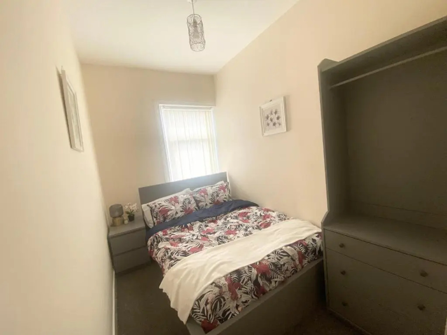 Thepropertyfocus - Stylish 2-bedroom House