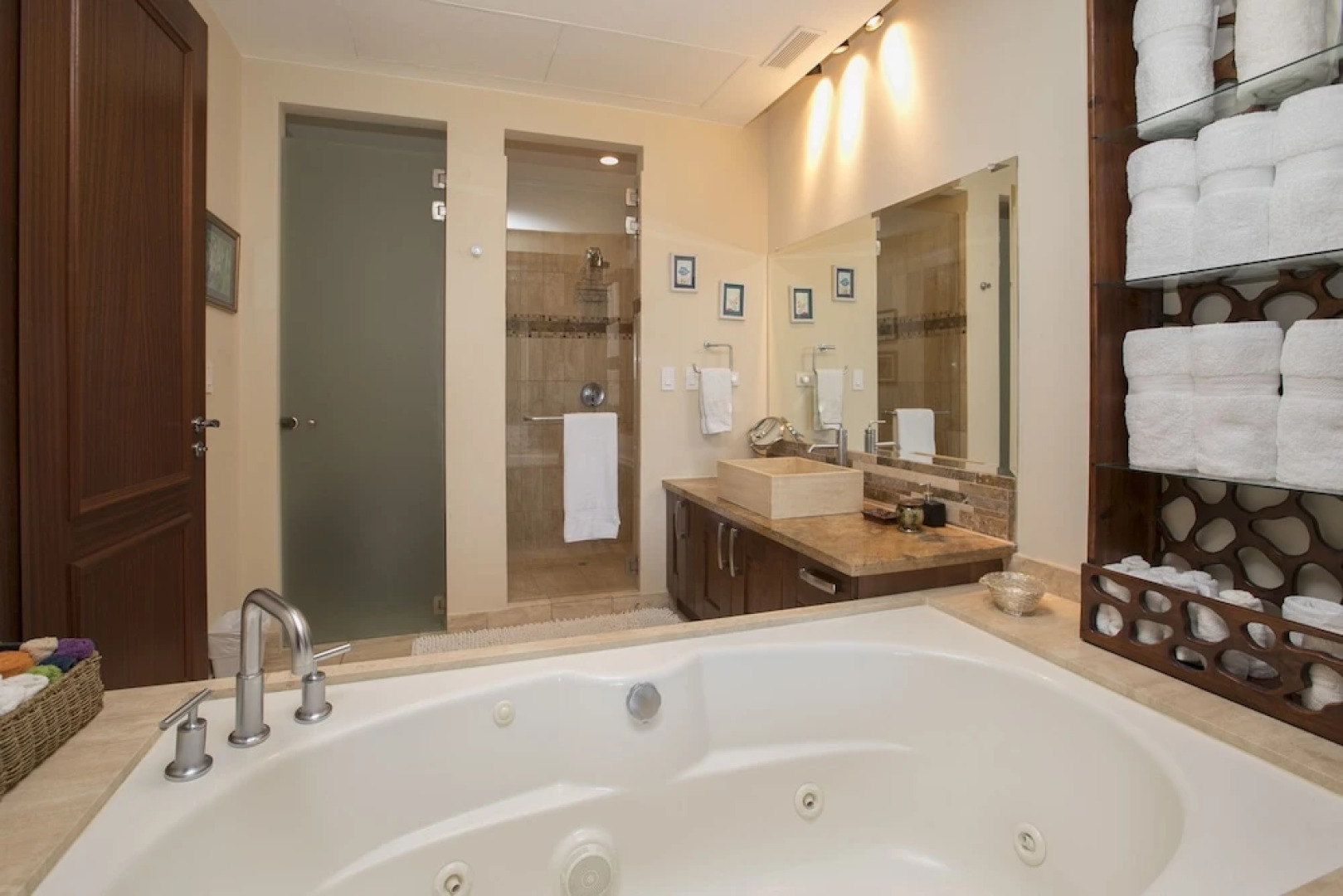 Penthouse Ocean View Luxury Condo at Reserva Conchal A19