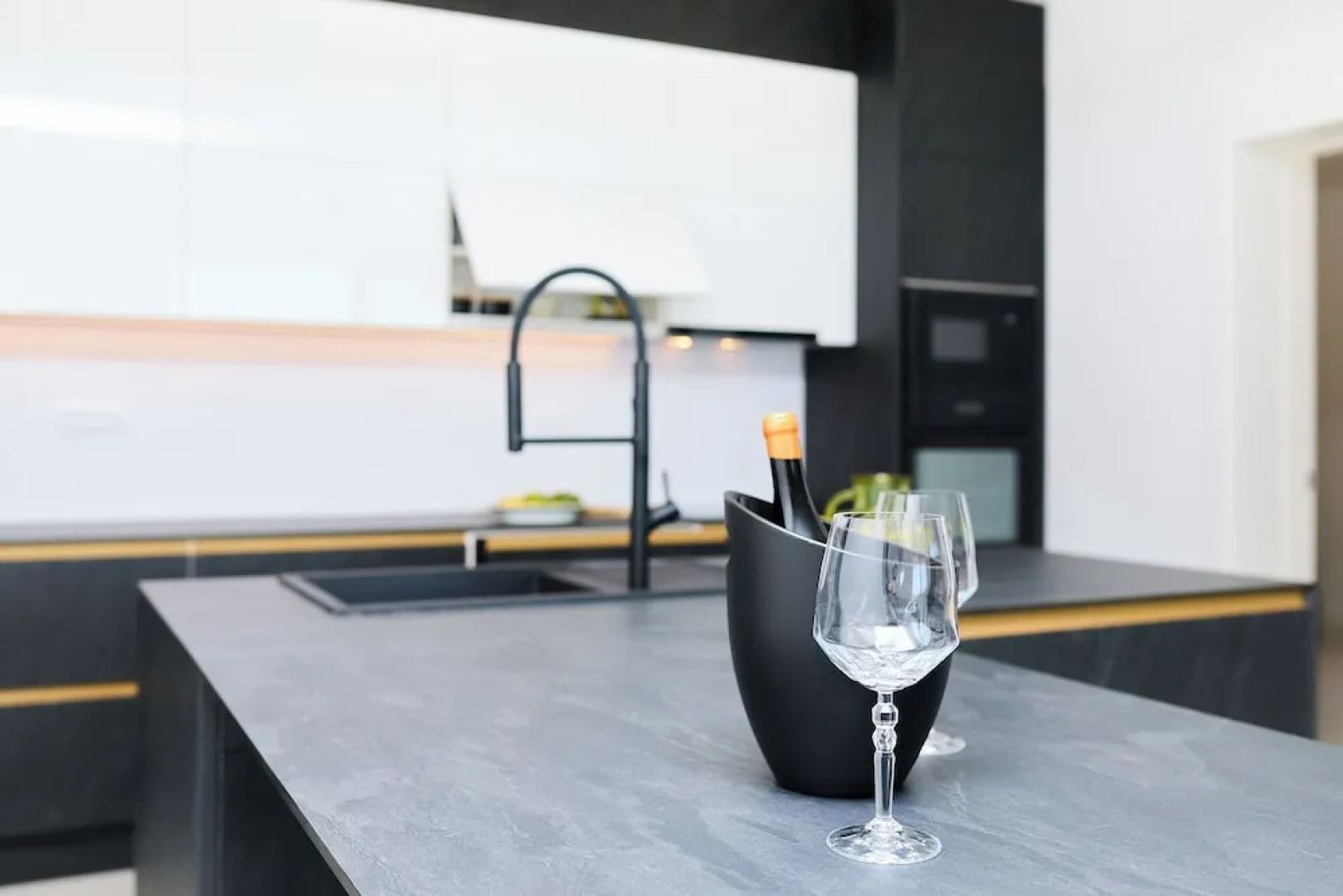 Hedera Estate, Hedera A25