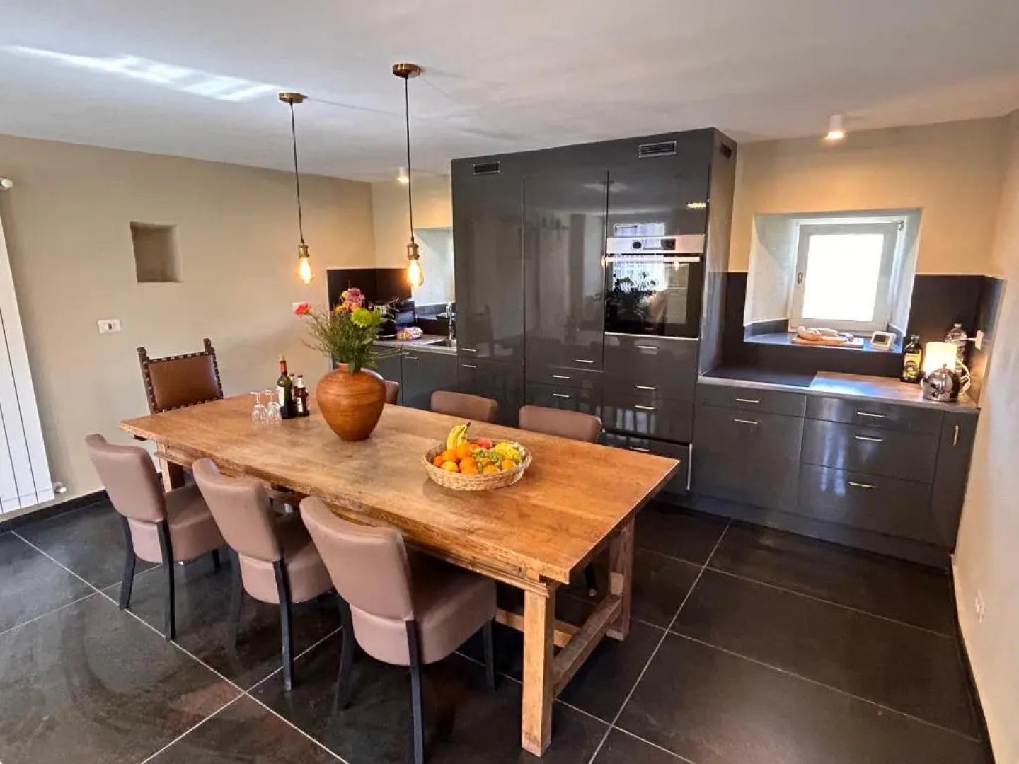 GROUPSTAY Il Gattopardo PRIVATE VILLA 19 QUESTS Cairo Montenotte VILLAITALY EU