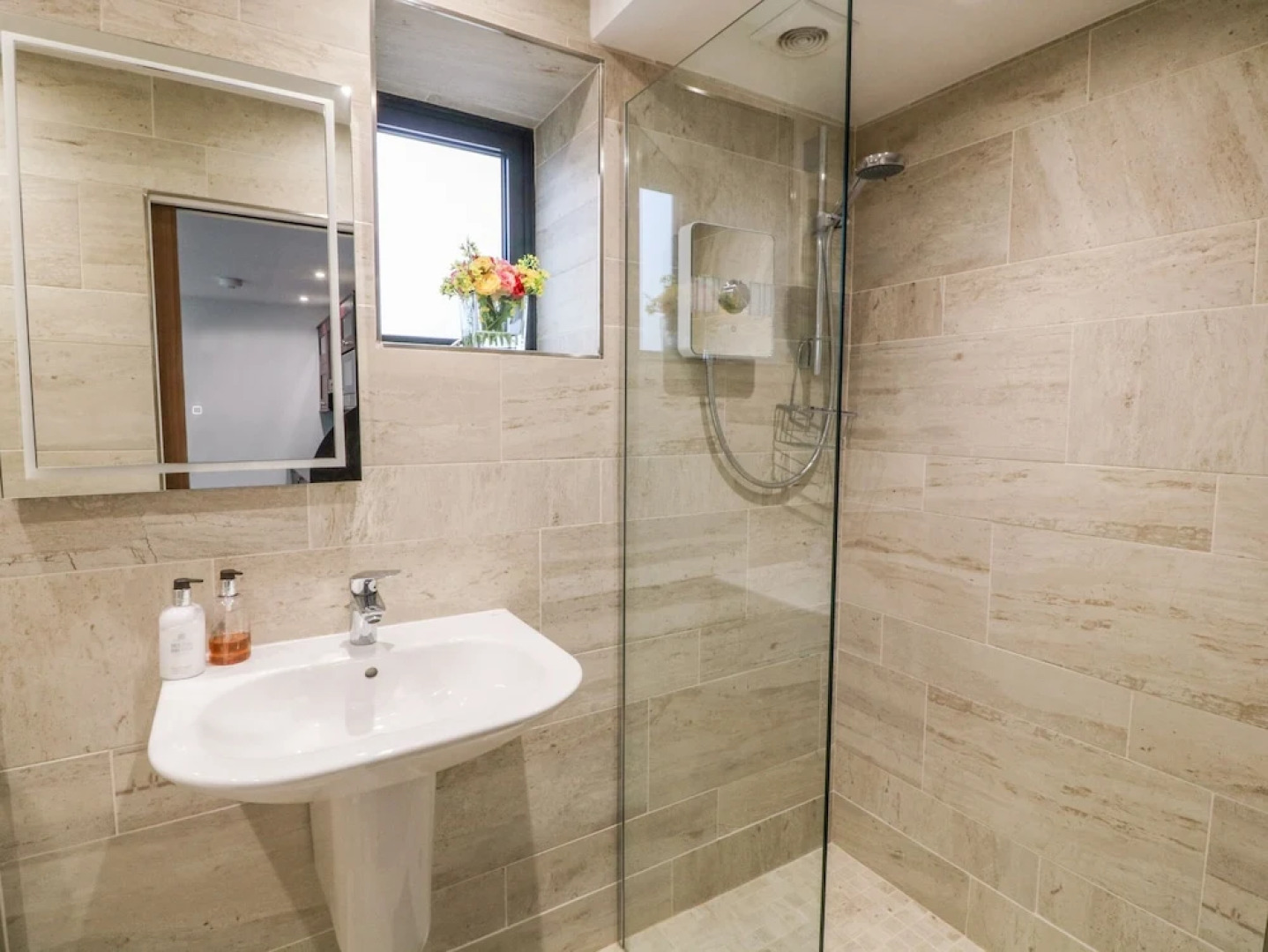 Dafarn Newydd Studio