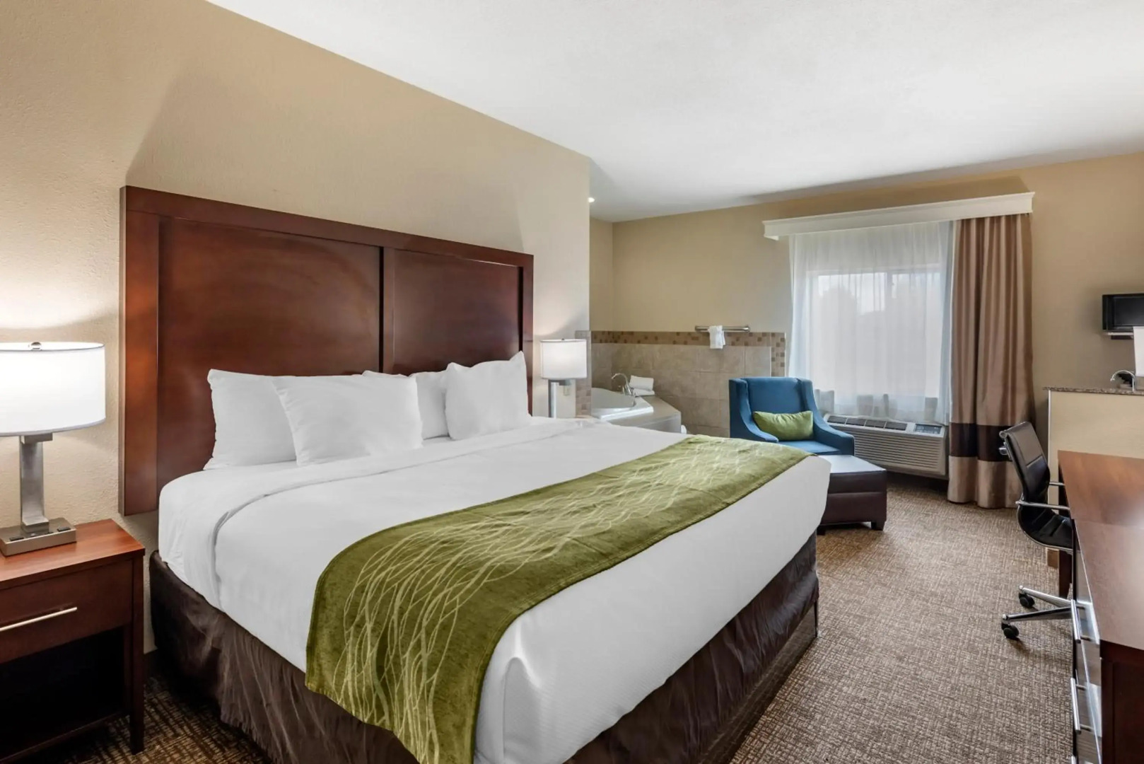 Comfort Inn & Suites Pueblo