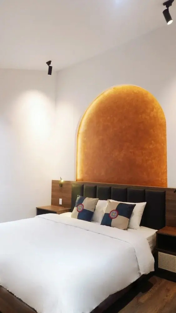 Ban Nho - Little Village