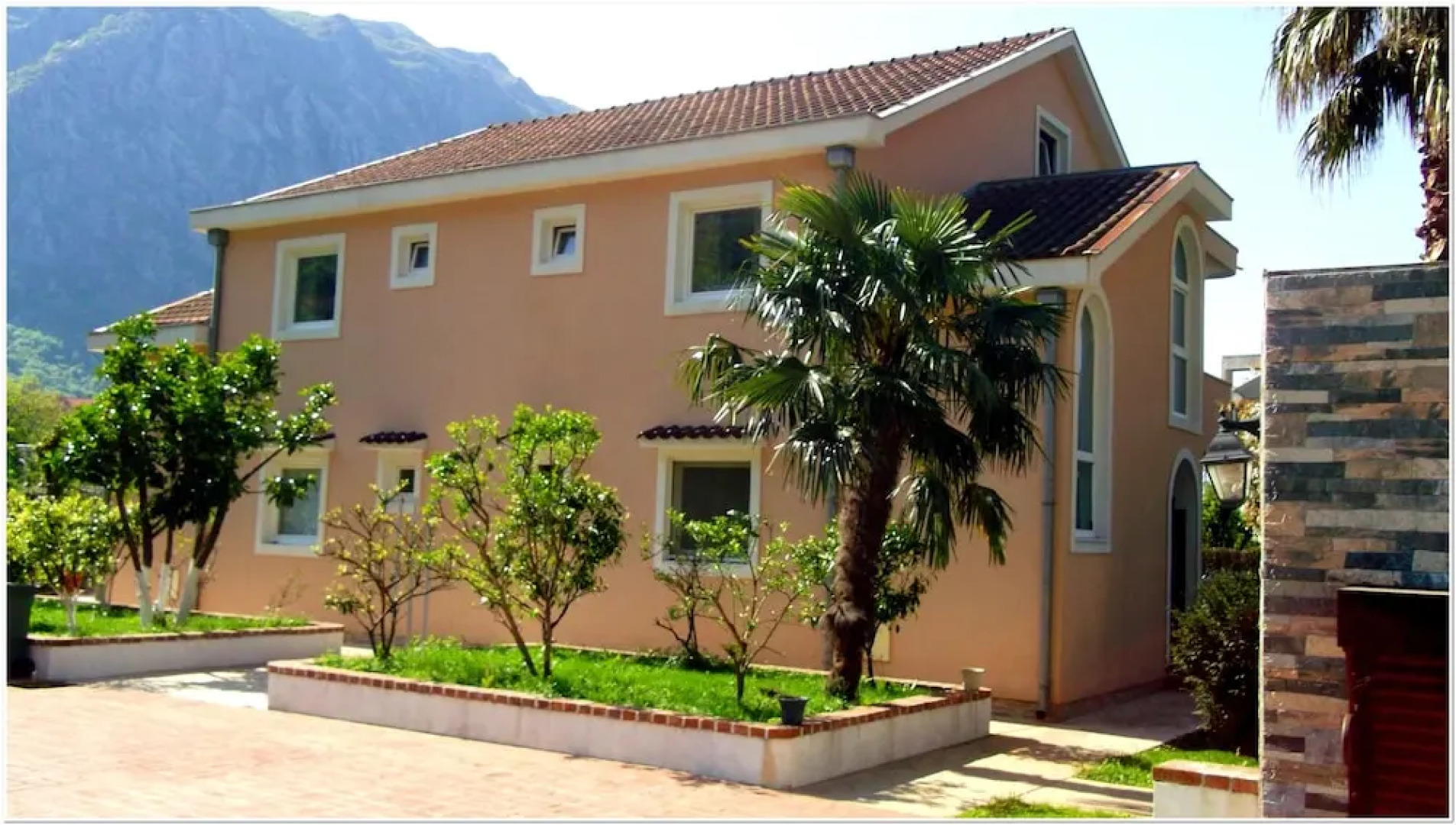 Apartment With 2 Bedrooms in Risan, With Wonderful Mountain View, Encl