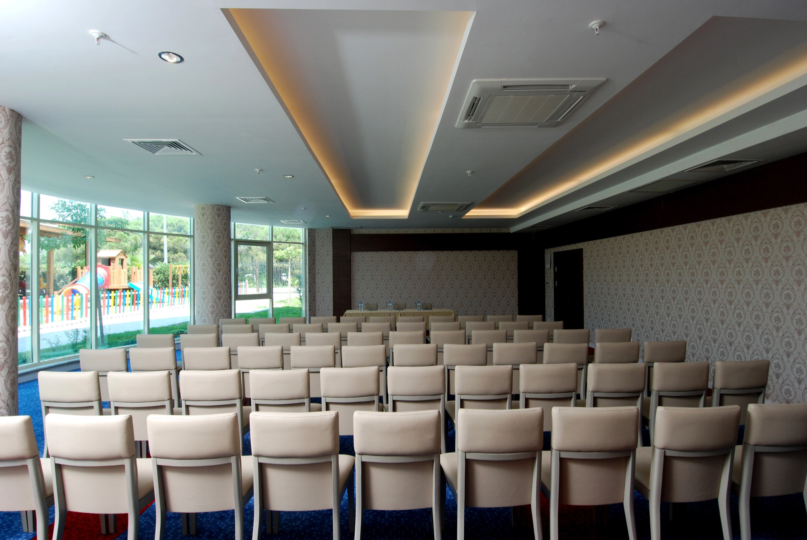 Berry Blue Hotels - All Inclusive