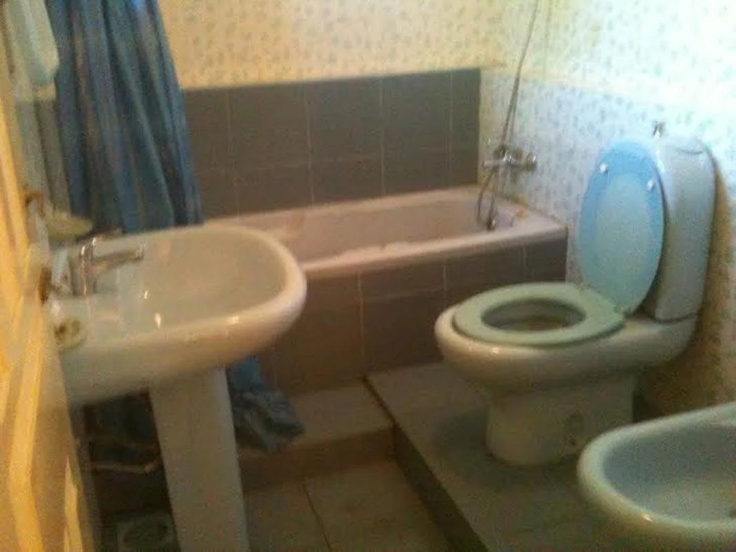 Airport Lounge Hotel