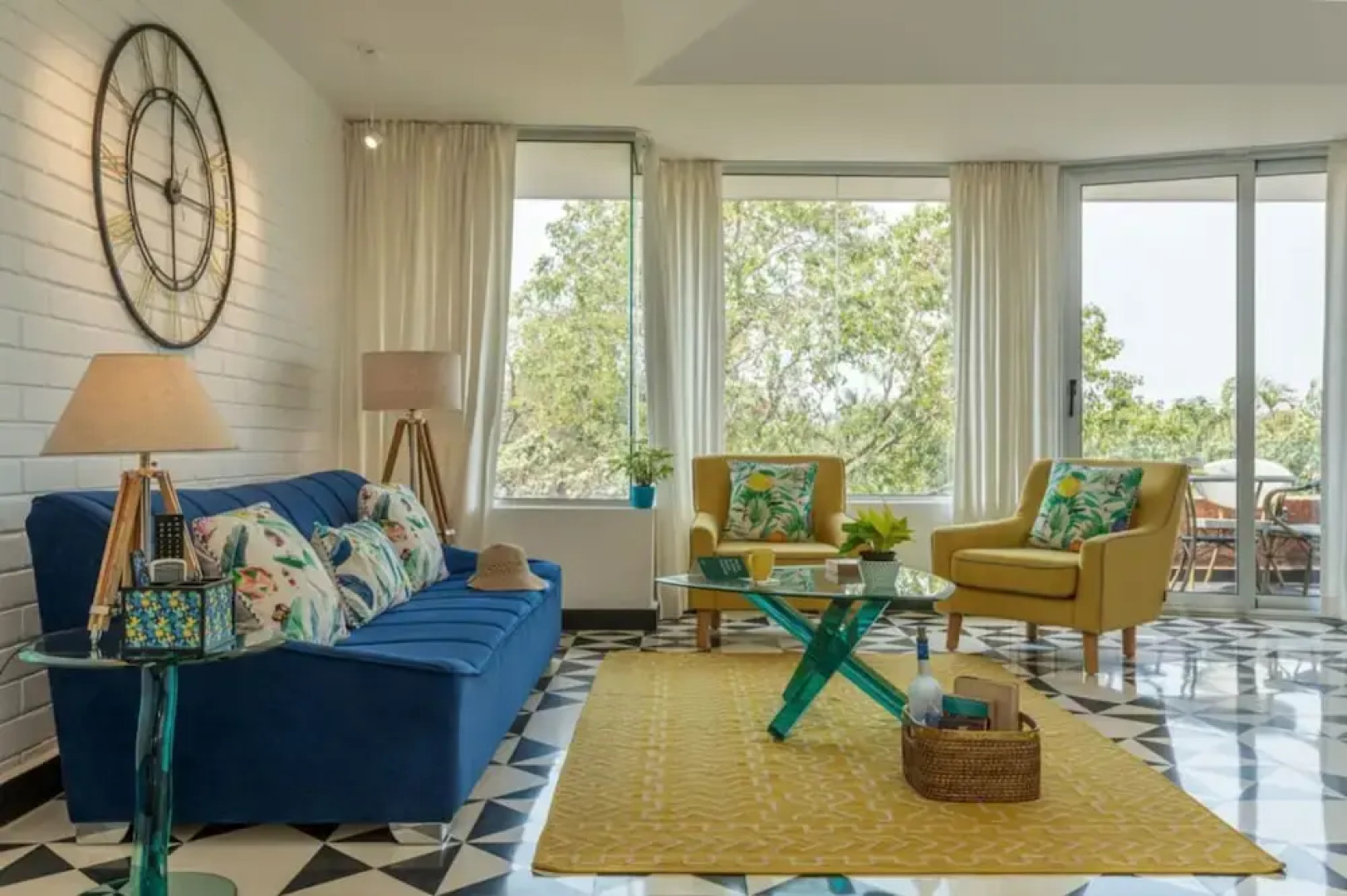 El Arbol by Hireavilla-2br w Rooftop Pool in Nerul