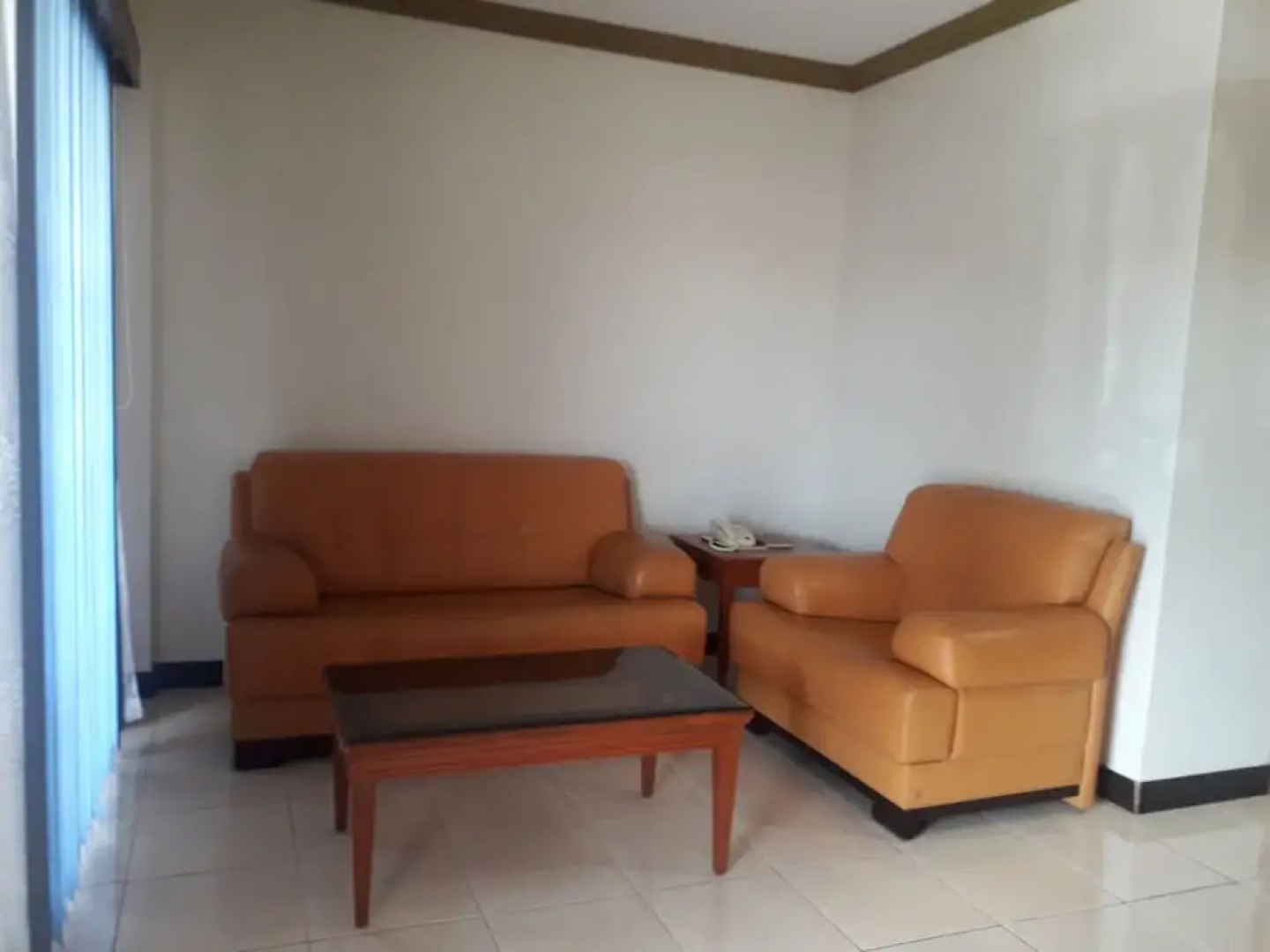 S & C Hotel Suites And Apartments