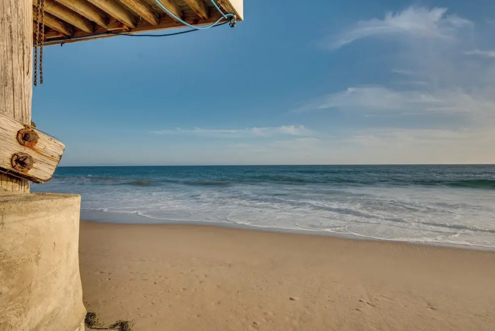 Beachfront Malibu House w/ Sauna & Ocean-view Deck