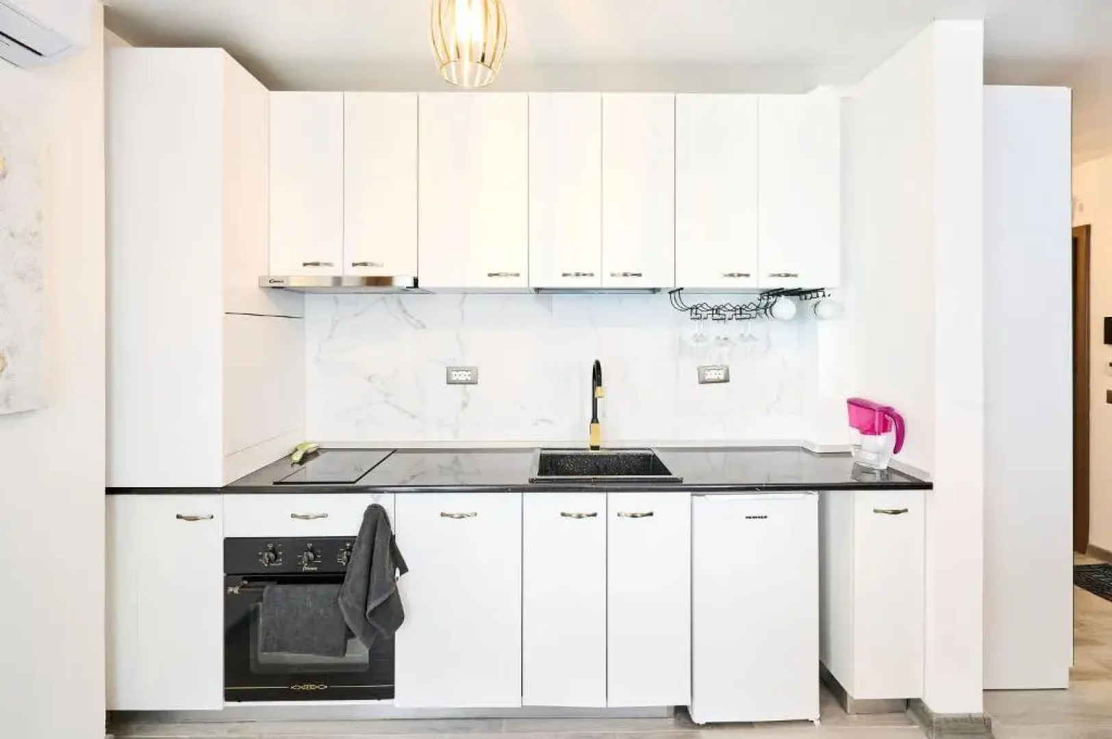 Color Studios in Nord10 - Pool & playground