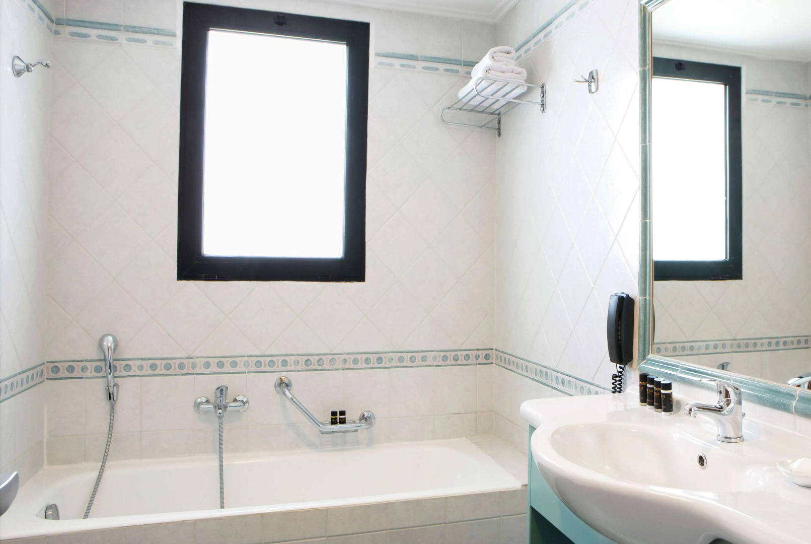 Отель Ramada by Wyndham, Athens Club Attica Riviera