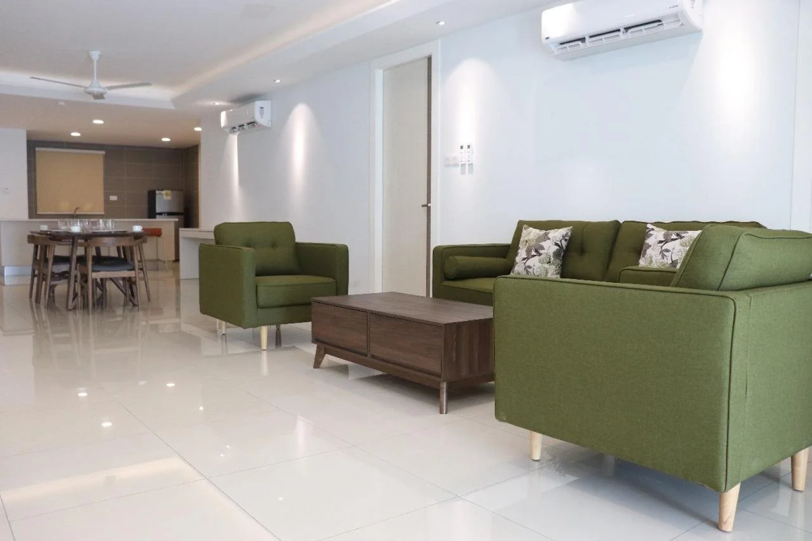 Aman Hills Hotel