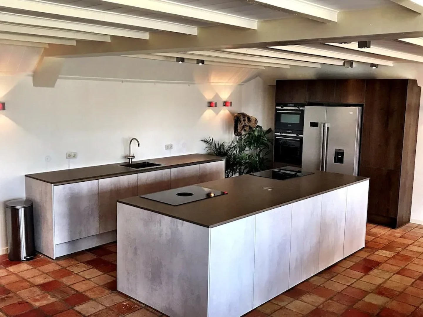 Lush Holiday Home in Oeffelt with 2 Saunas & Hot Tubs