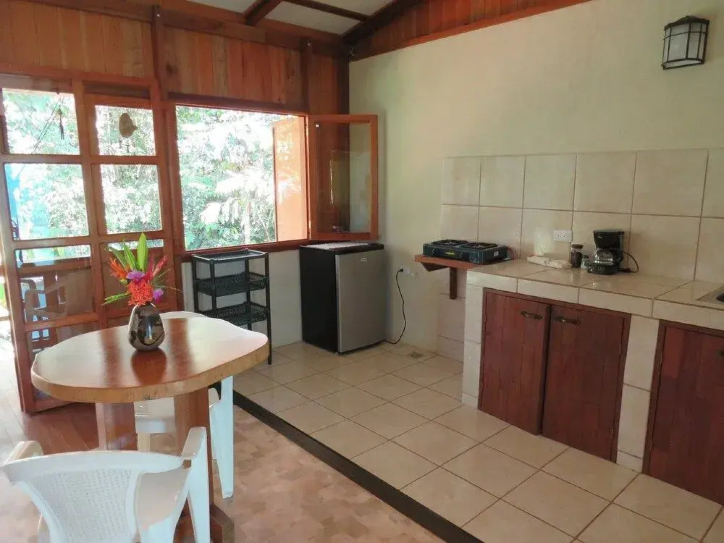 Cabañas Bajo Bosque Drake