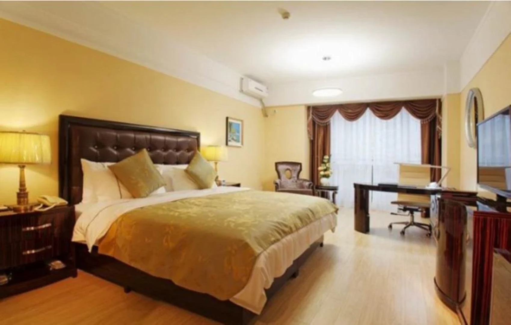 Chengdu Man Ya Hotel