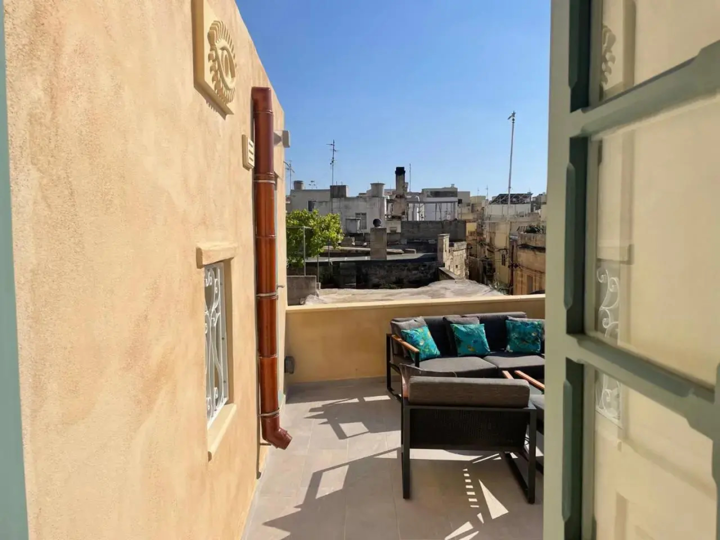 60 Indri Borg Townhouse