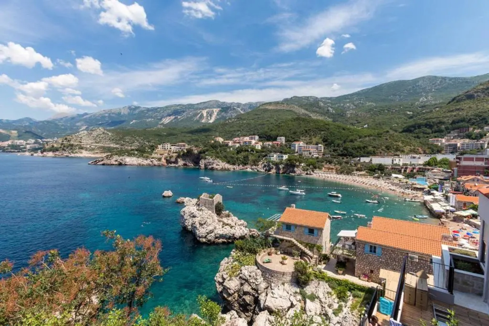 Blanche Cliff Apartments