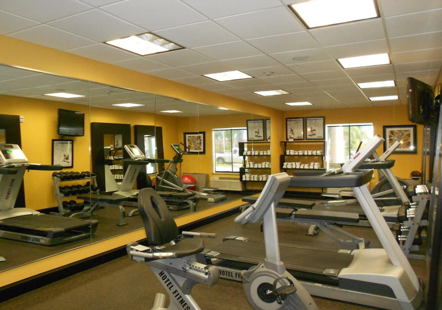 Holiday Inn Express and Suites Corpus Christi North by IHG