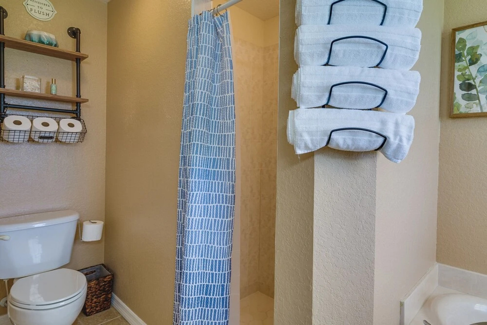 Clewiston 'bluegill' Home Rental w/ Fishing Pond!