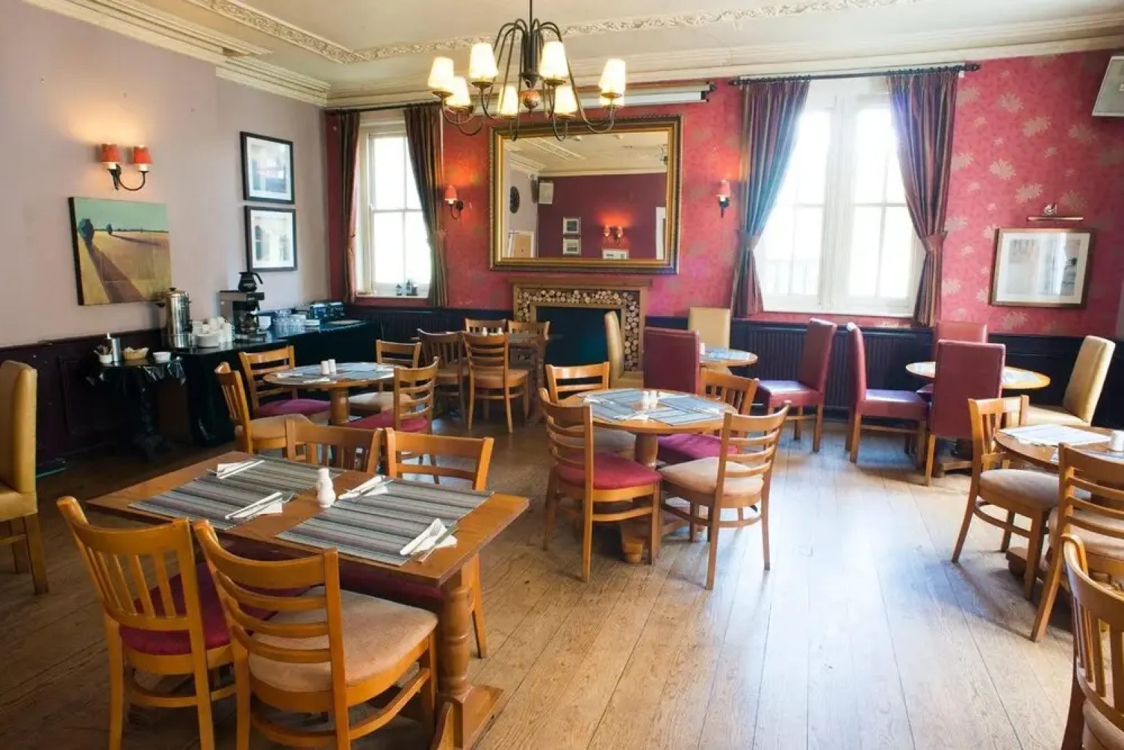 Station Hotel