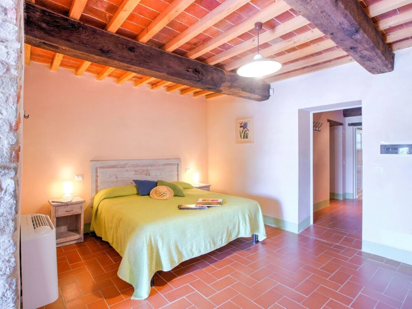 Spacious Holiday Home with Swimming Pool in Anghiari
