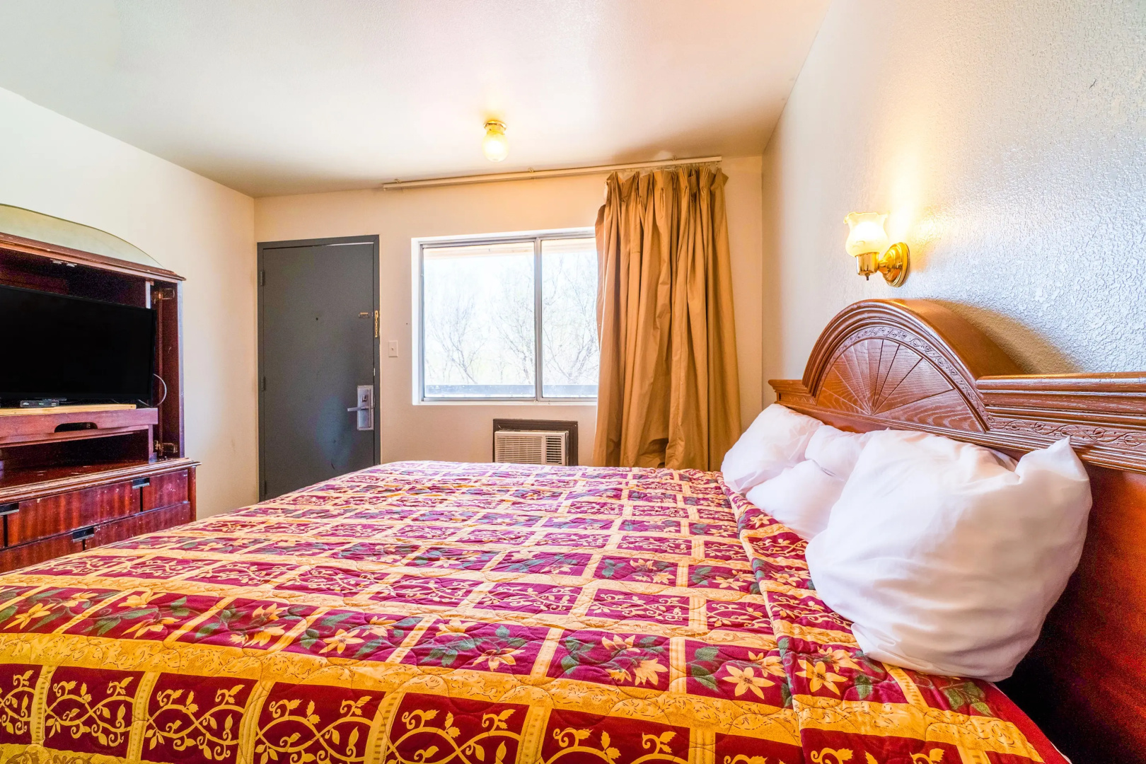 Castle Inn & Suites By OYO Chickasha