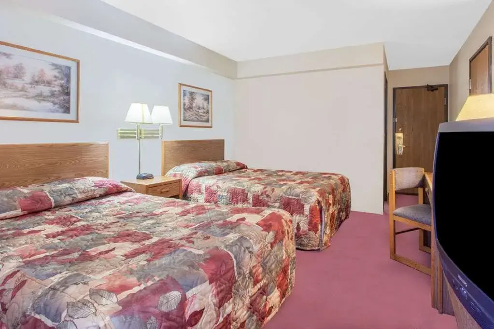 Super 8 Saanichton Victoria Airport