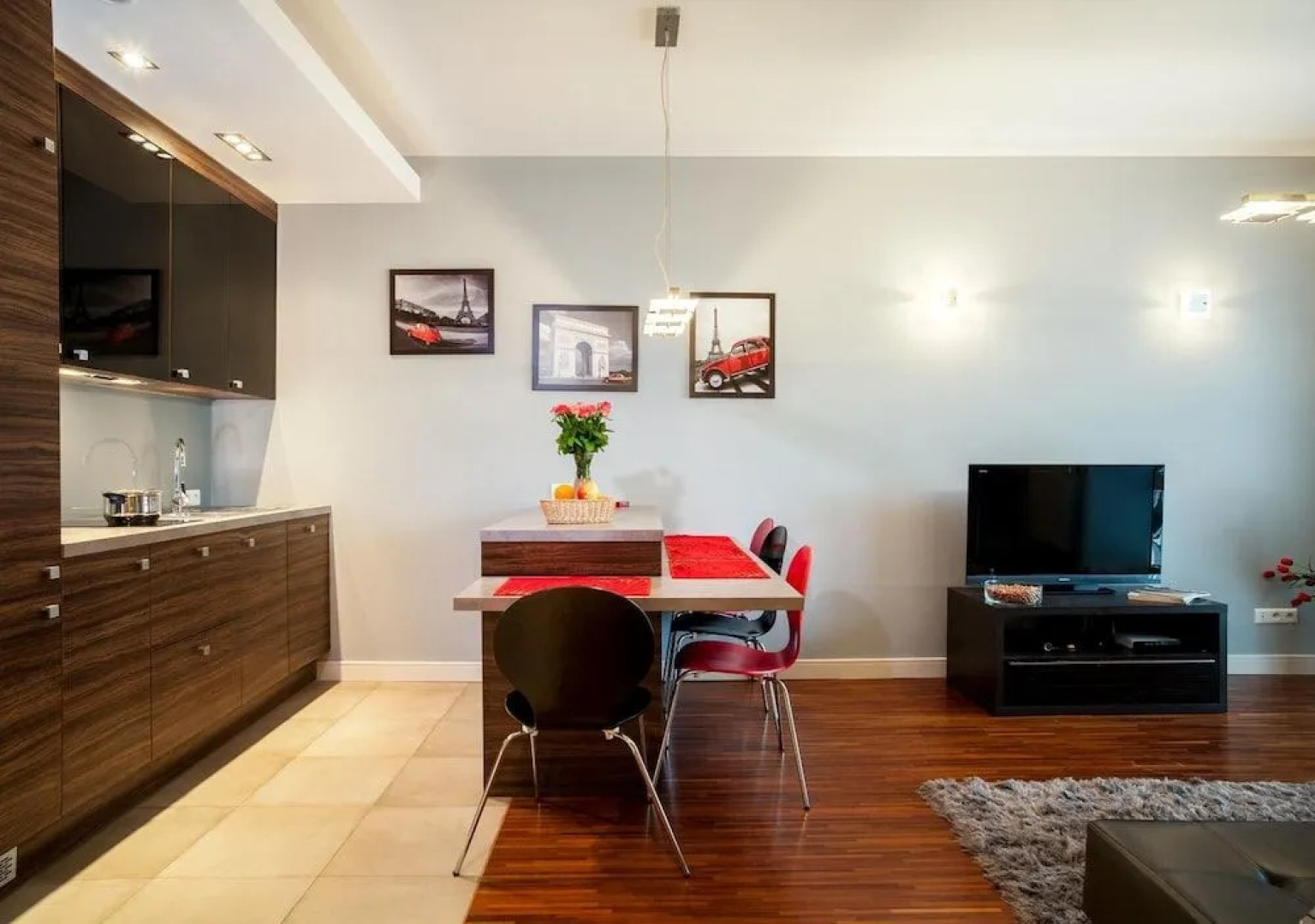 Platinum Towers by Platinum Residence