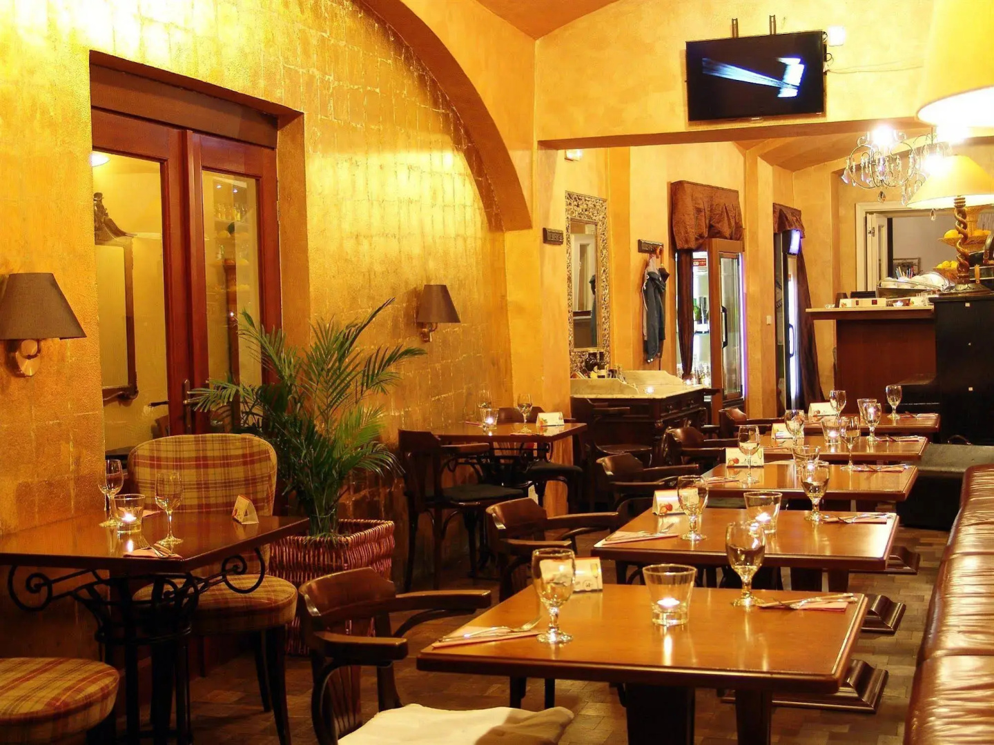 Antik Hotel