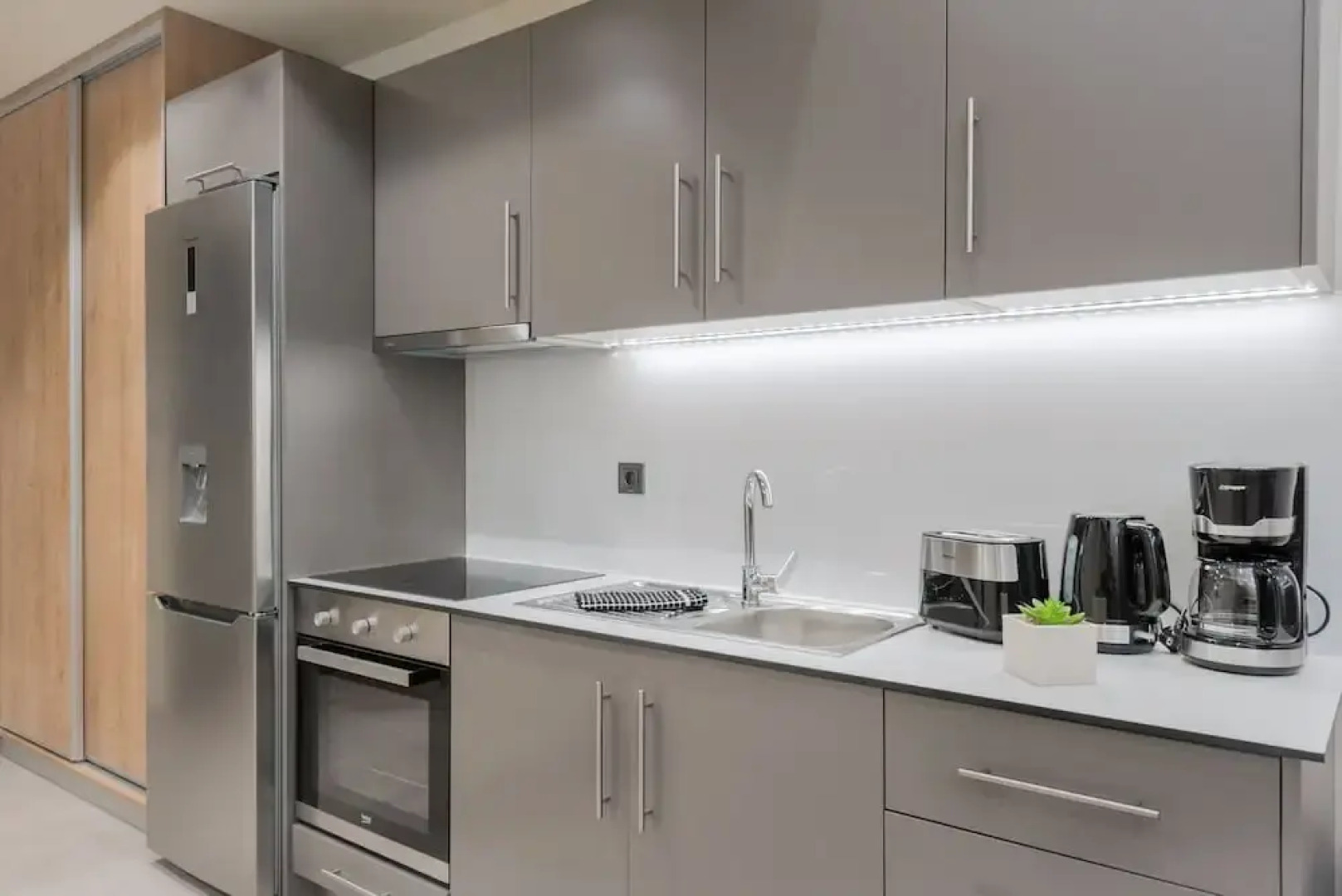 Mystique Luxury Suites & Maisonettes