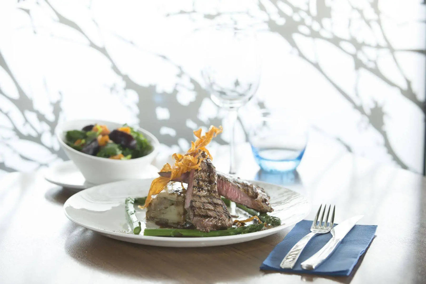 Kermandie Waterfront Hotel