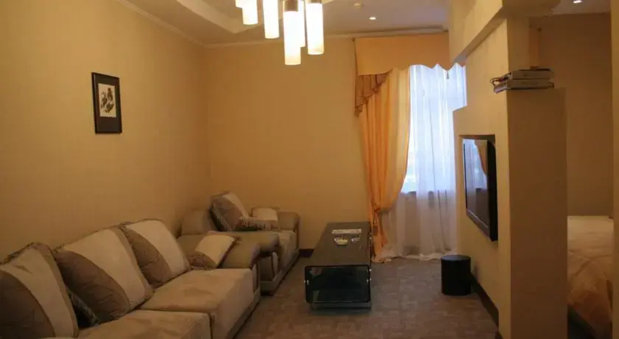 Gostinichnyj kompleks "ZERE"