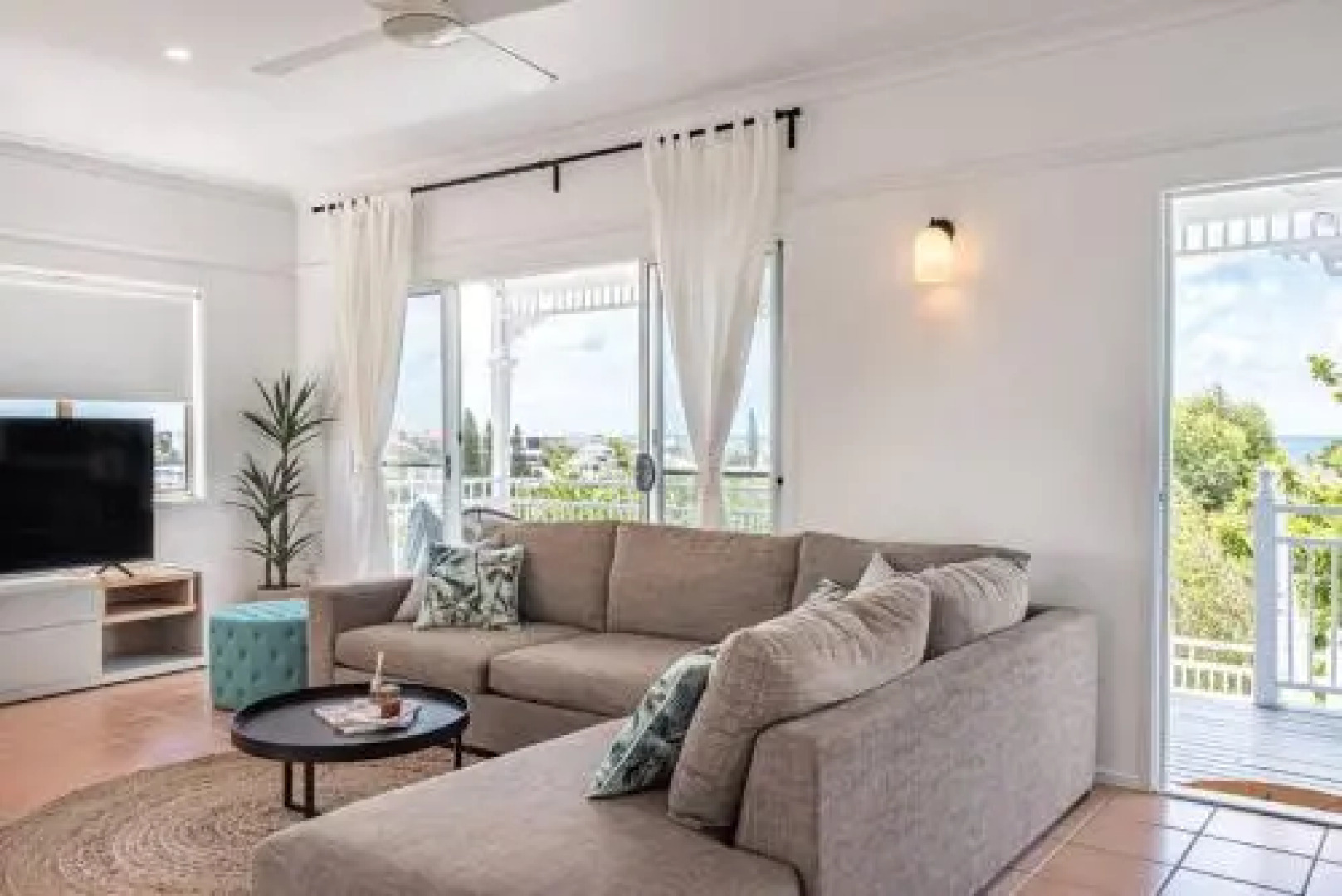 Carolyn's Beach House