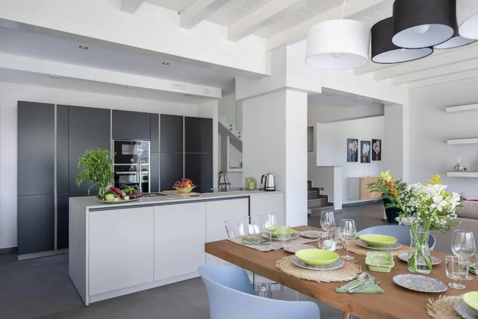 3 Bedroom Modern Villa, Pool, Savoca, East Sicily