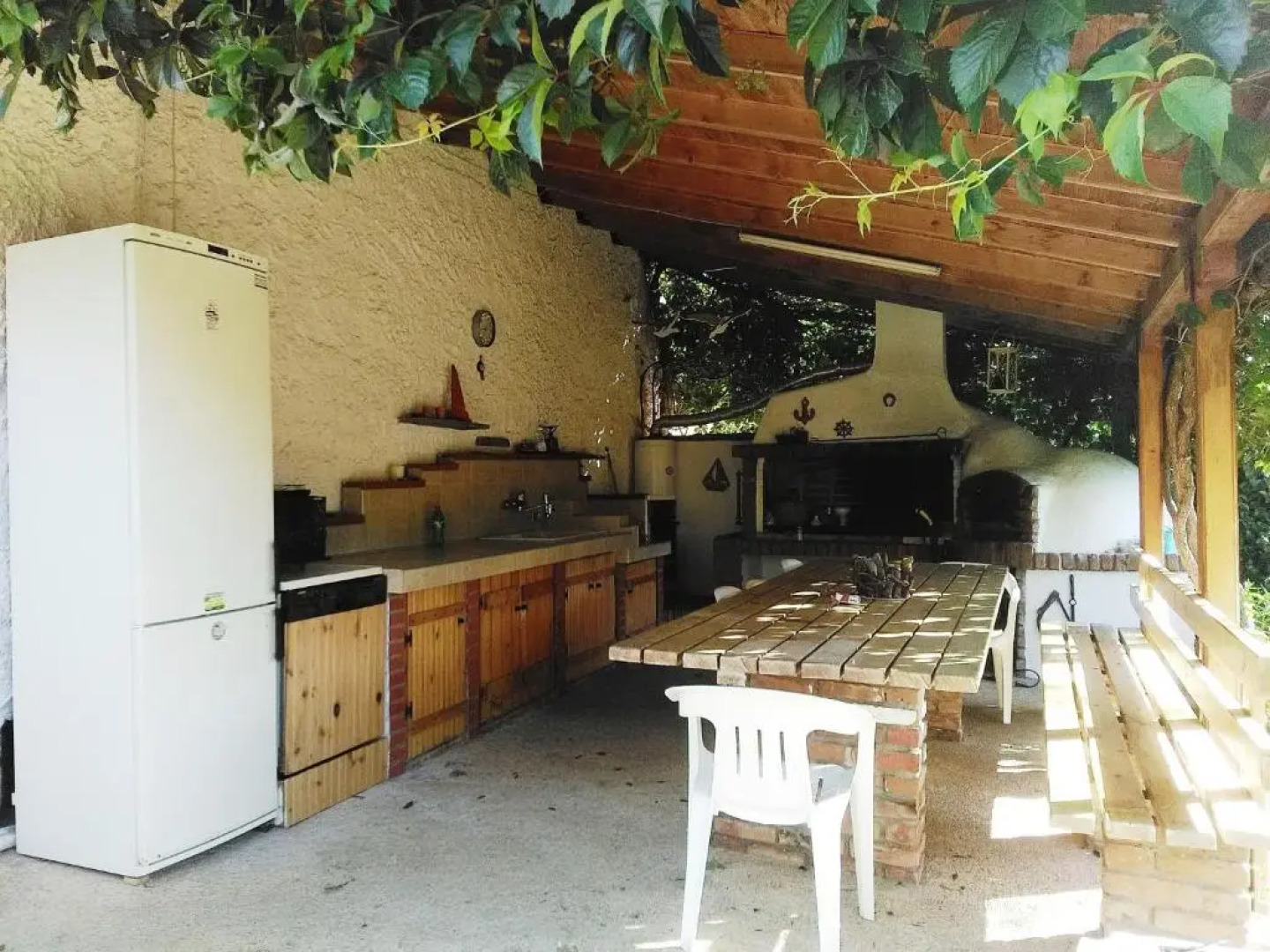 VILLA MANOLIA παλαια καταχωρηση με αριθ. καταχ. 4166490