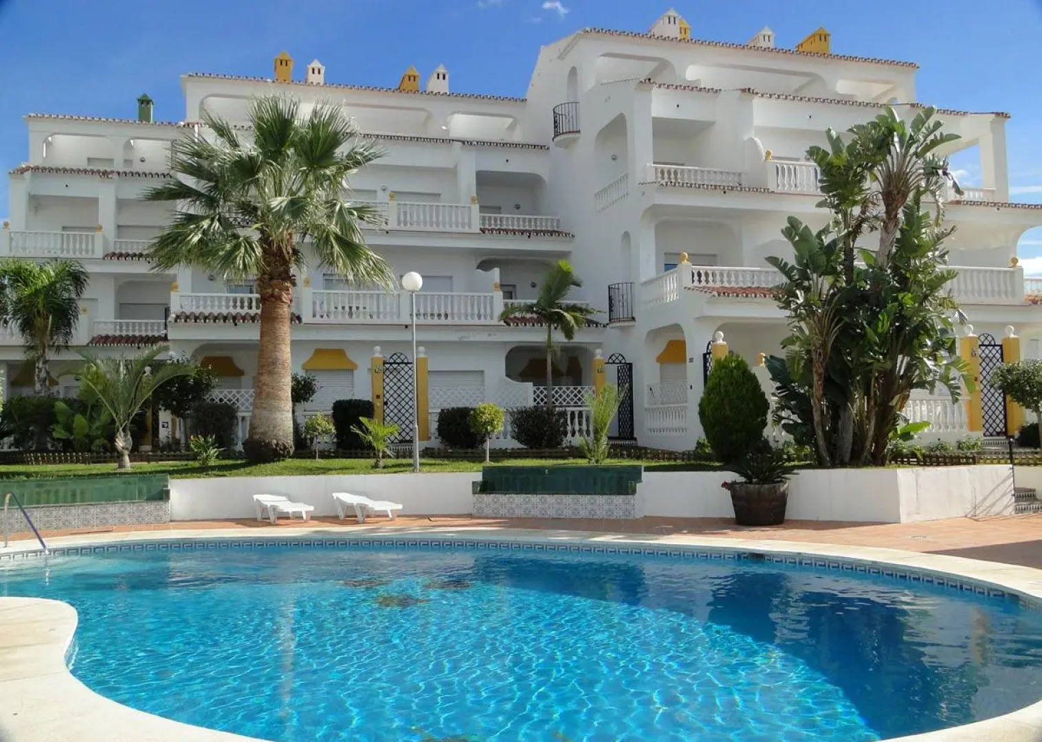 Apartamentos Turísticos Las Rosas de Capistrano