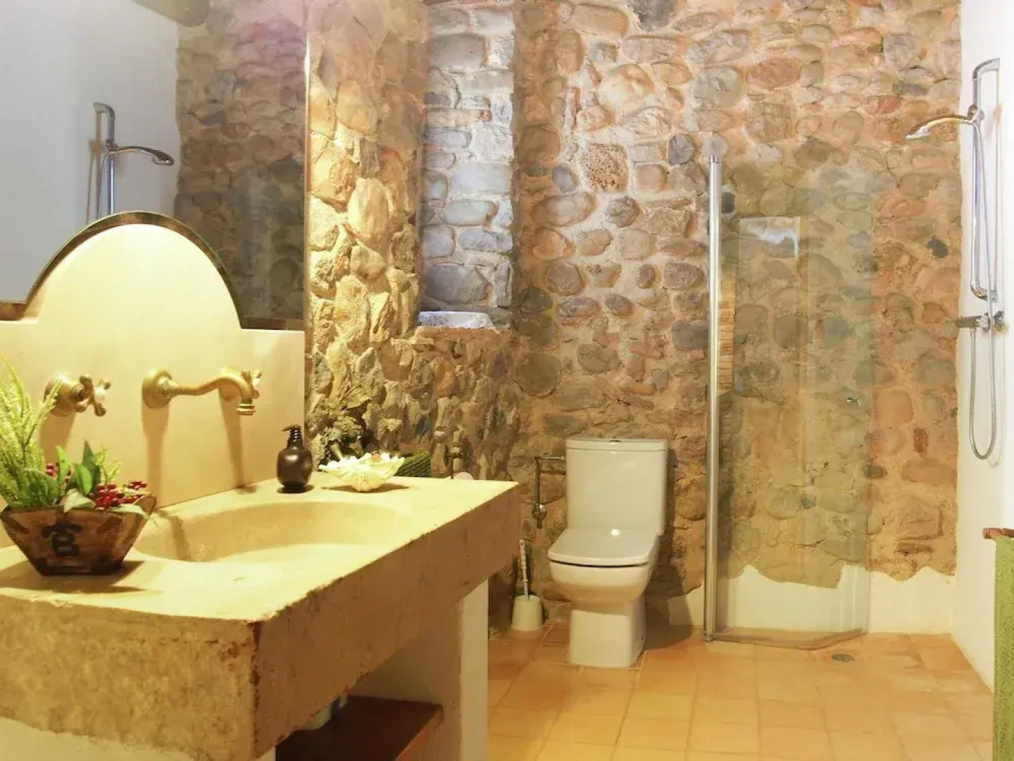 Traditional Estate From the XIV Century, With Swimming Pool