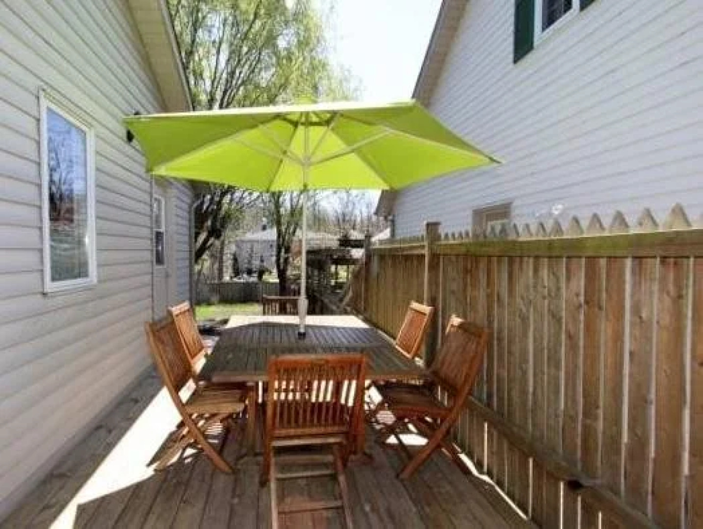 Ravenwood Bed and Breakfast