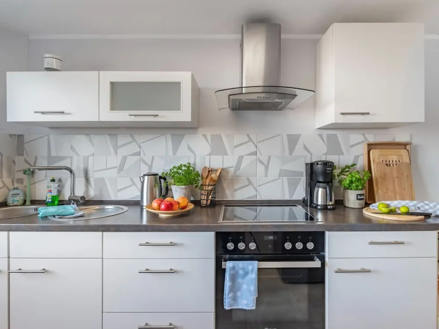 Holiday Home on the Mountain With Views