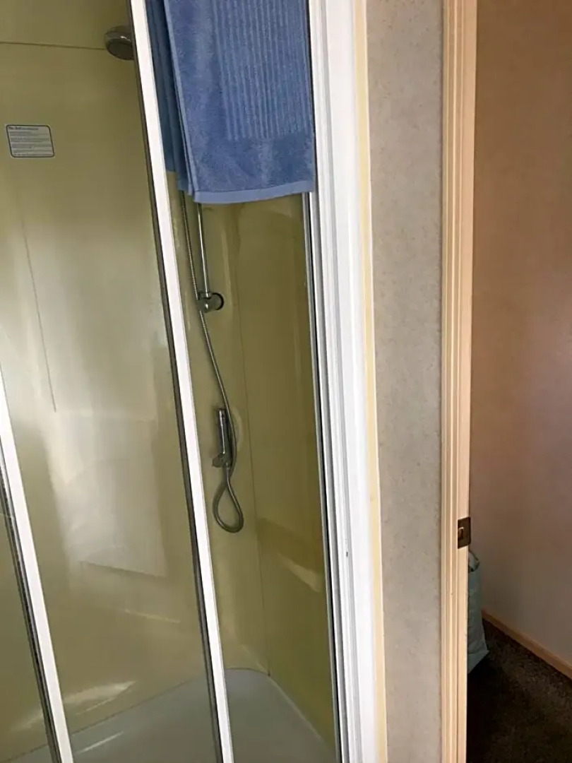 "Rosie" at Lower Hyde, Isle of Wight - Kingsgate 57