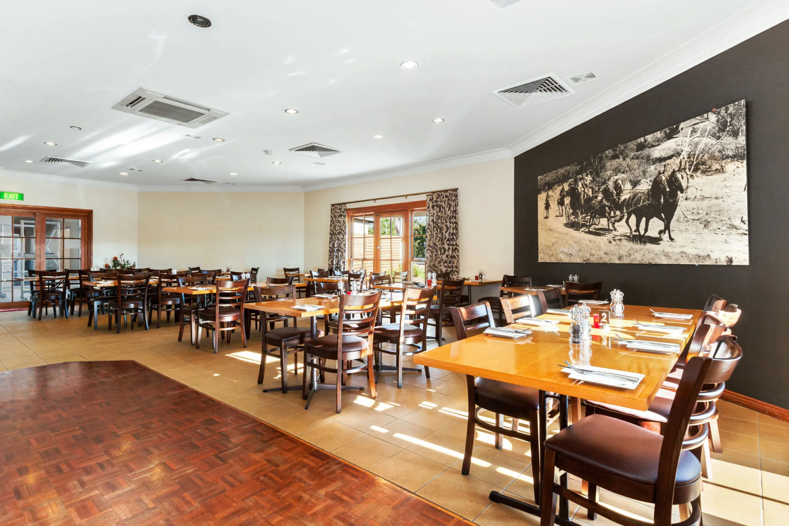 Aden Hotel Mudgee