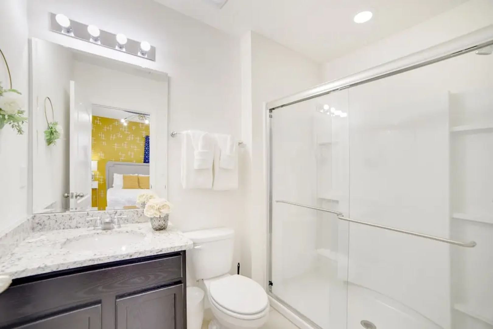 Oakview Villa Solterra Resort 4