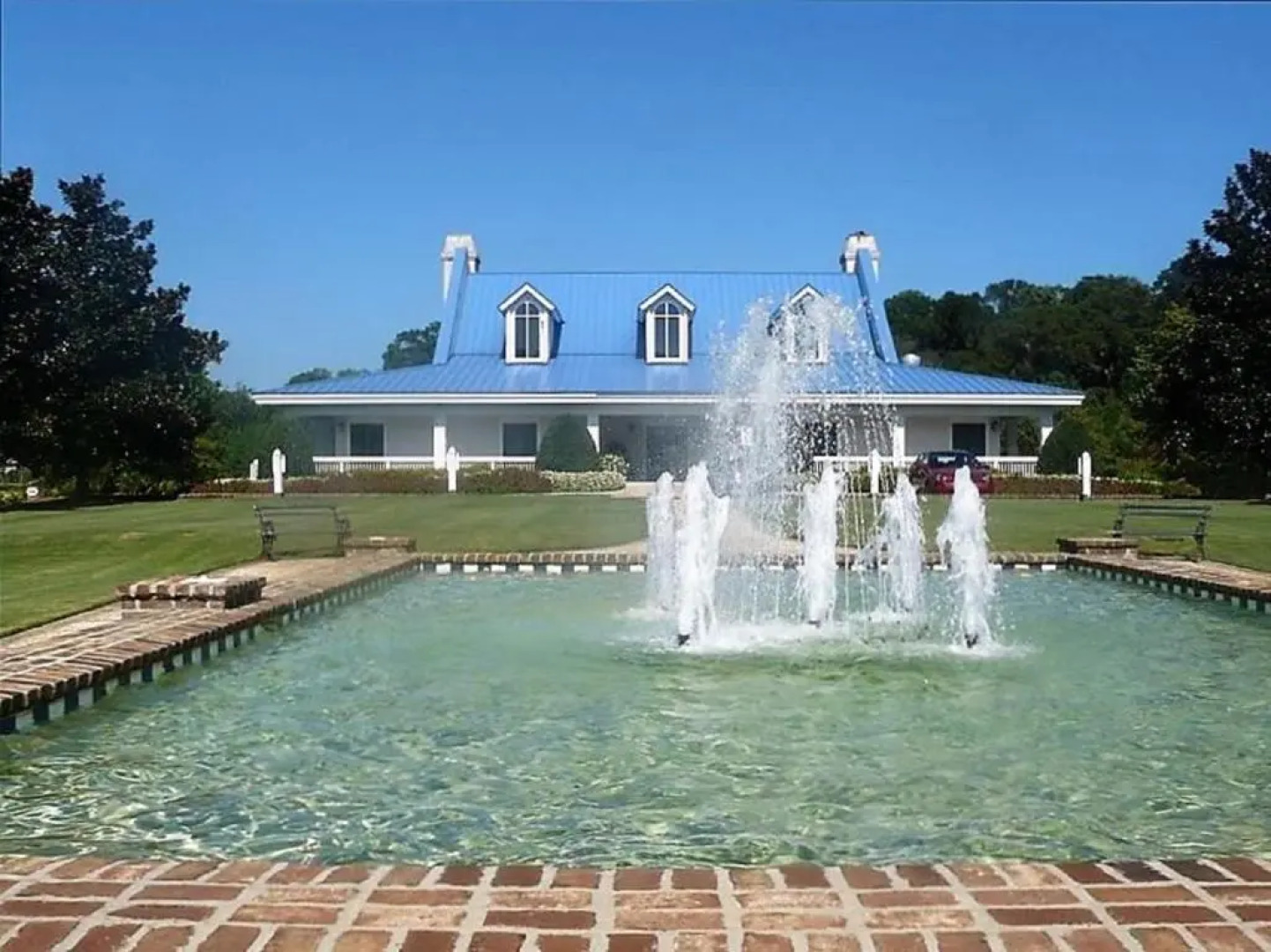 Pawleys Island Vacation Rentals llc