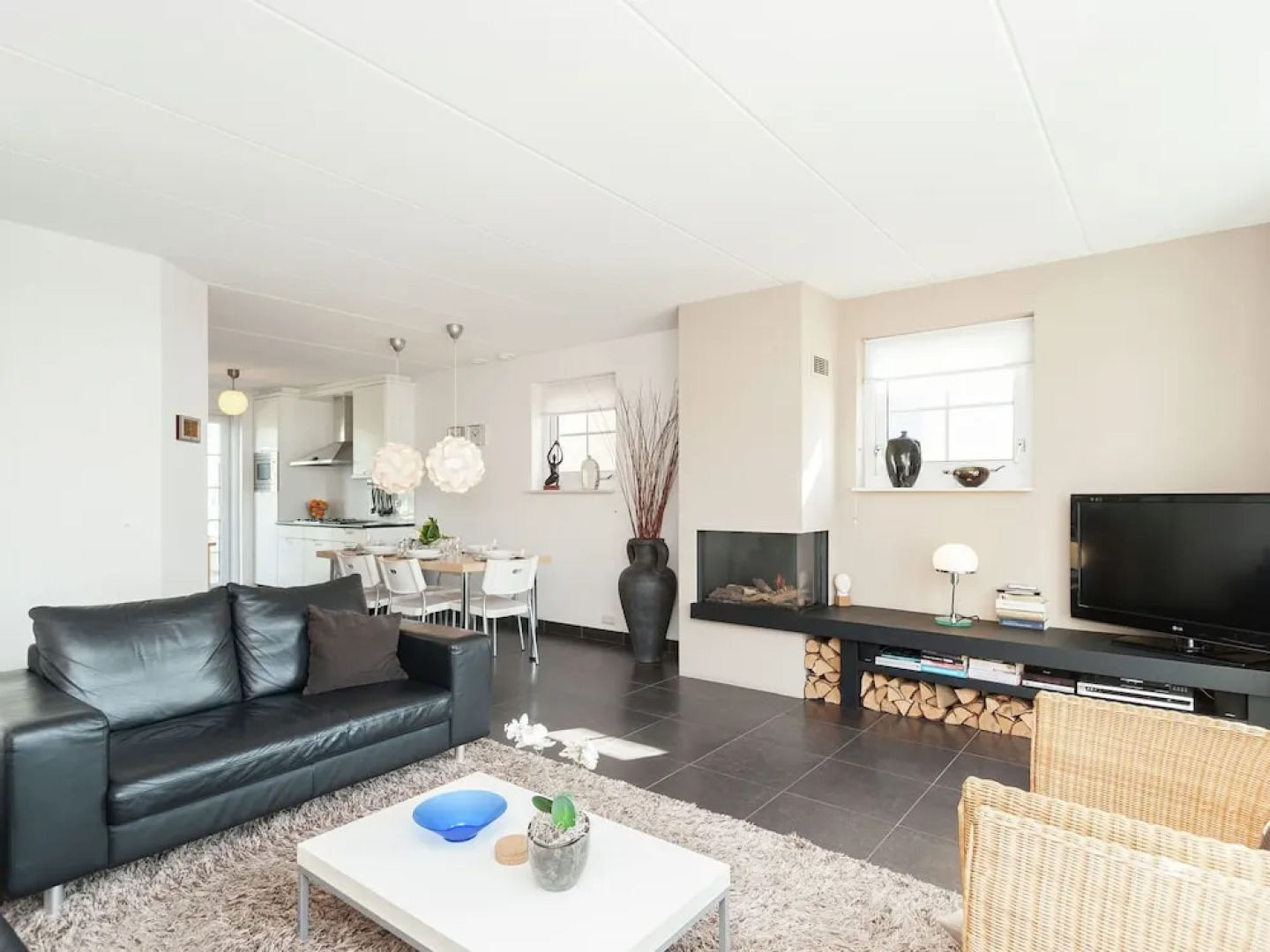 Luxury Villa with Boathouse & Jetty near Stavoren