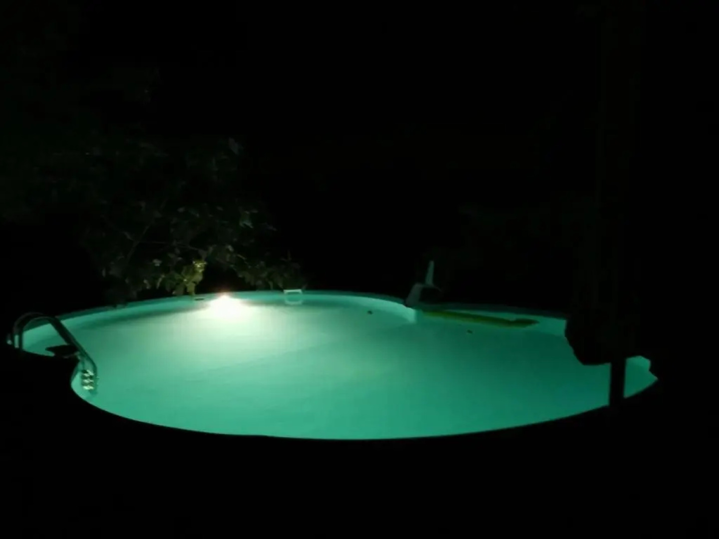 3 bedrooms appartement with private pool jacuzzi and enclosed garden at Fabrica di Roma