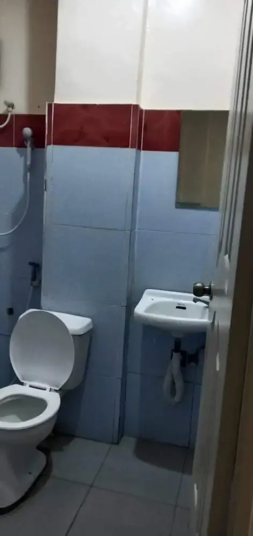 OYO 1026 Evita Hotel Bacoor